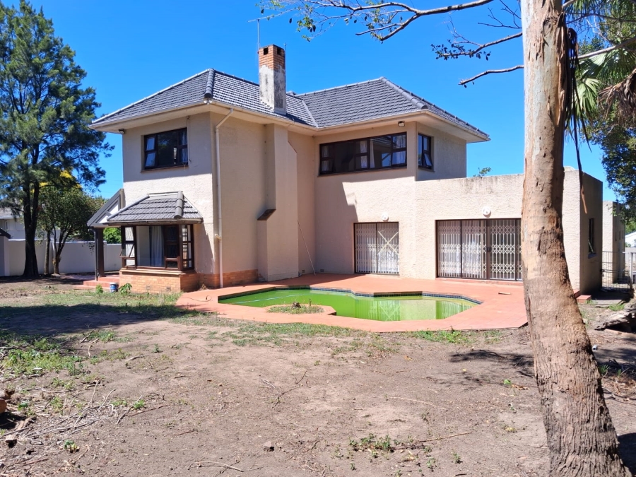 To Let 3 Bedroom Property for Rent in Selborne Eastern Cape